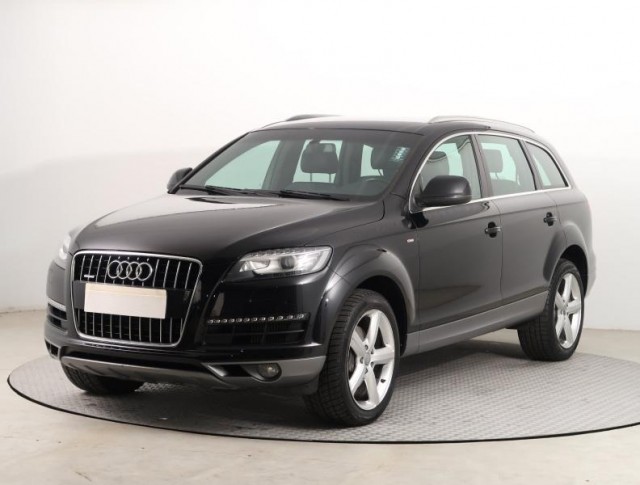 Audi Q7  3.0 TDI 