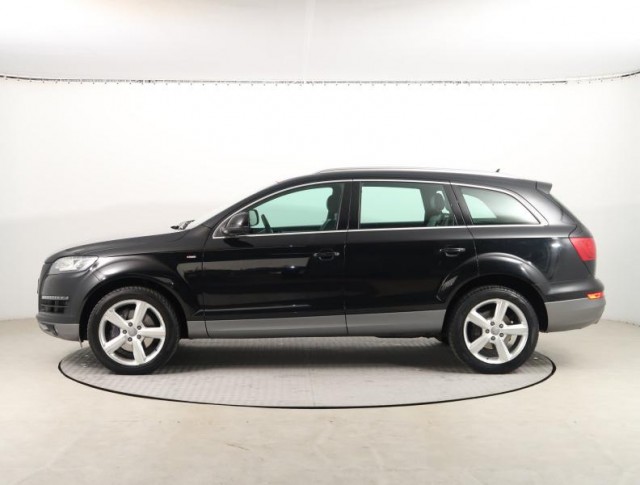 Audi Q7  3.0 TDI 