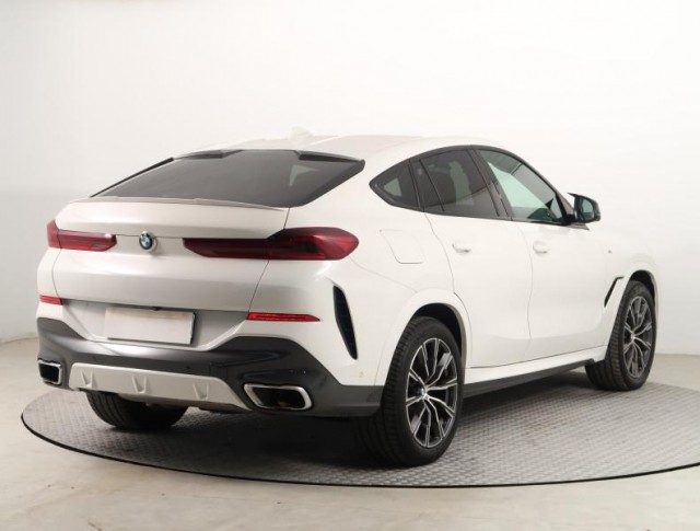 BMW X6  xDrive30d M Paket