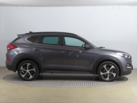 Hyundai Tucson  2.0 CRDi 