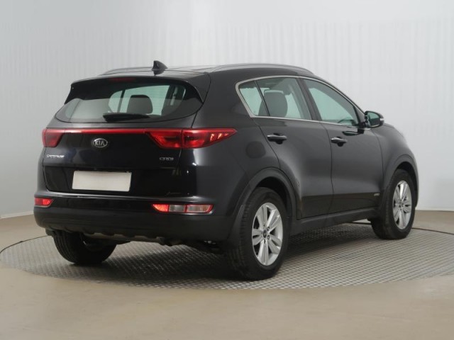 Kia Sportage  2.0 CRDi 