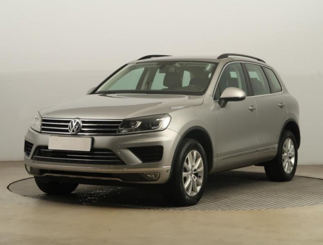 Volkswagen Touareg  3.0 TDI Business