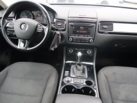 Volkswagen Touareg  3.0 TDI Business