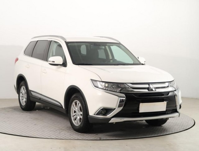 Mitsubishi Outlander  2.0 