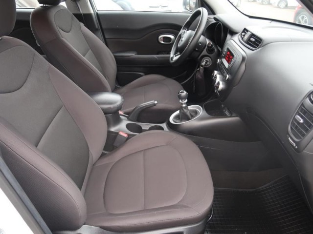 Kia Soul  1.6 GDI 