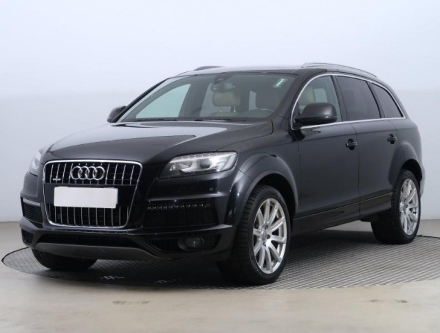 Audi Q7  3.0 TDI 