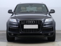 Audi Q7  3.0 TDI 