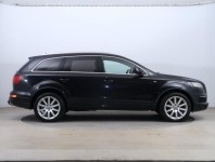 Audi Q7  3.0 TDI 