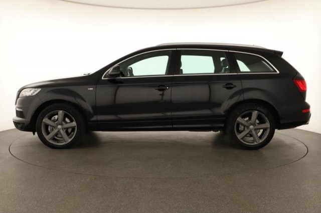 Audi Q7  3.0 TDI S-Line