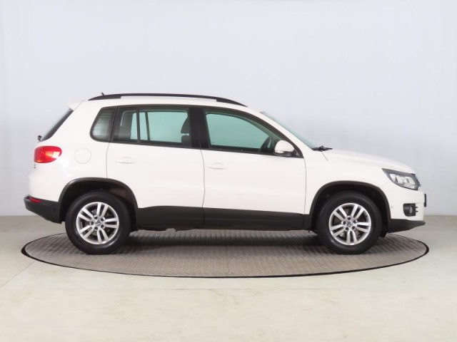 Volkswagen Tiguan  2.0 TDI 