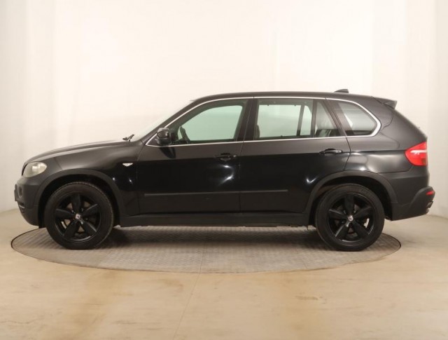 BMW X5  xDrive30i 