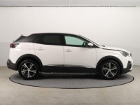 Peugeot 3008  1.2 PureTech 