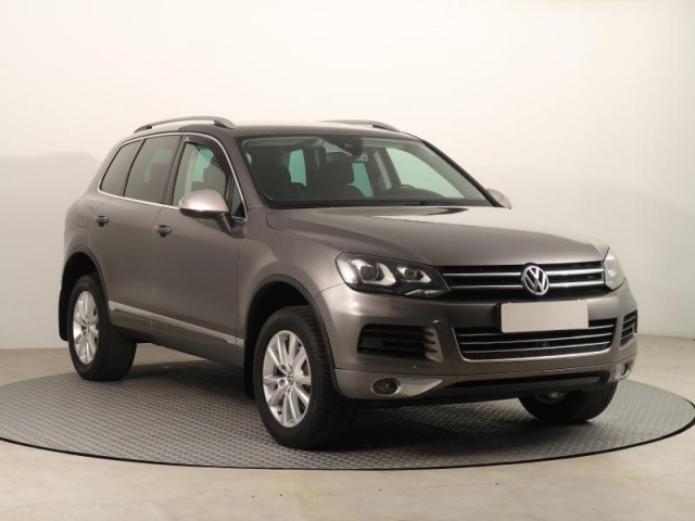 Volkswagen Touareg  3.0 TDI R-Line