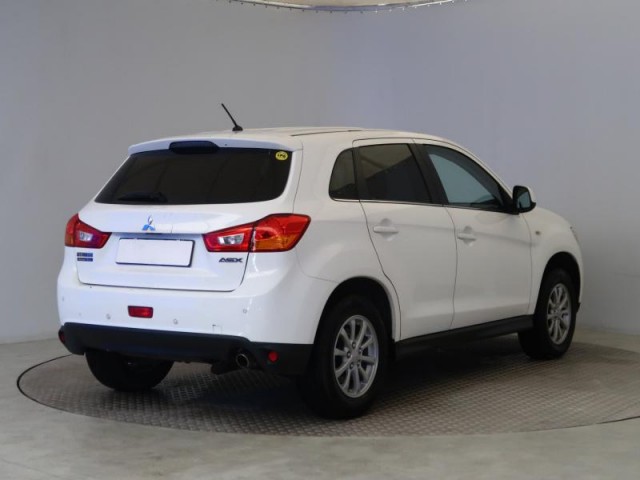 Mitsubishi ASX  1.6 MIVEC 