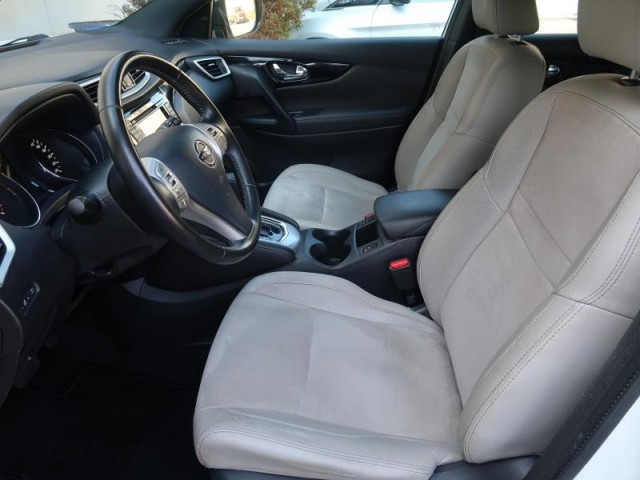 Nissan Qashqai  1.2 DIG-T 