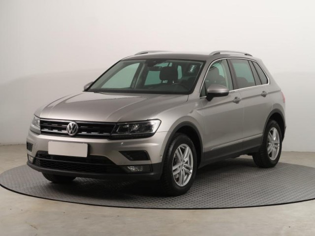 Volkswagen Tiguan  2.0 TDI 