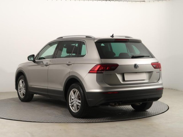 Volkswagen Tiguan  2.0 TDI 