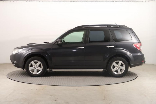 Subaru Forester  2.0 d 