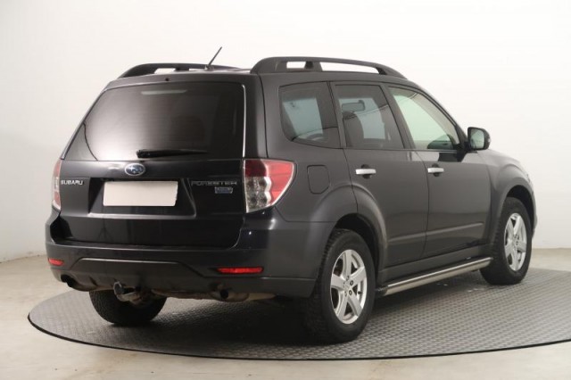 Subaru Forester  2.0 d 