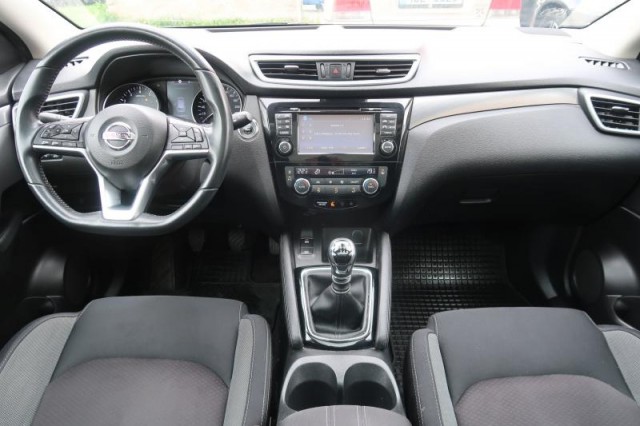 Nissan Qashqai  1.2 DIG-T 