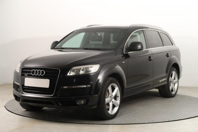 Audi Q7  3.0 TDI S-Line