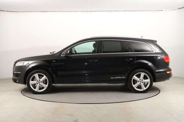 Audi Q7  3.0 TDI S-Line