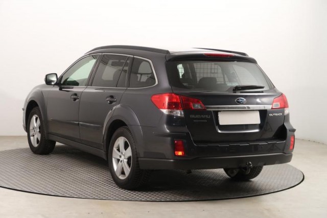 Subaru Outback  2.5 