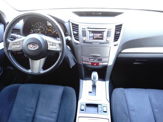 Subaru Outback  2.5 