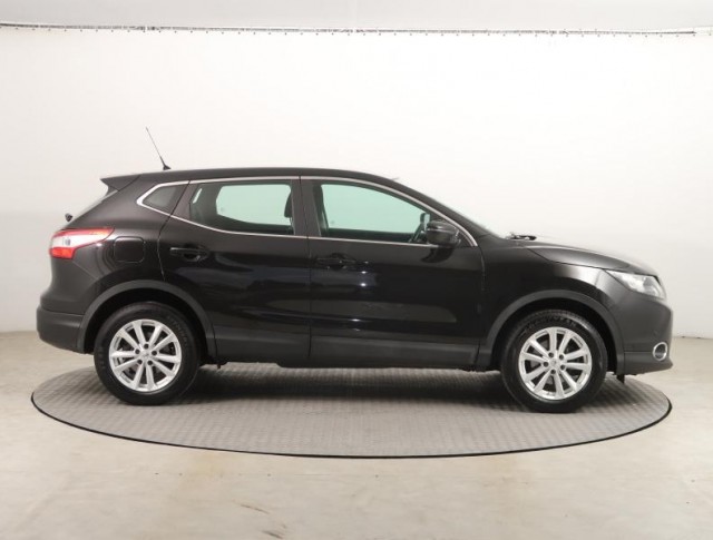 Nissan Qashqai  1.2 DIG-T Acenta