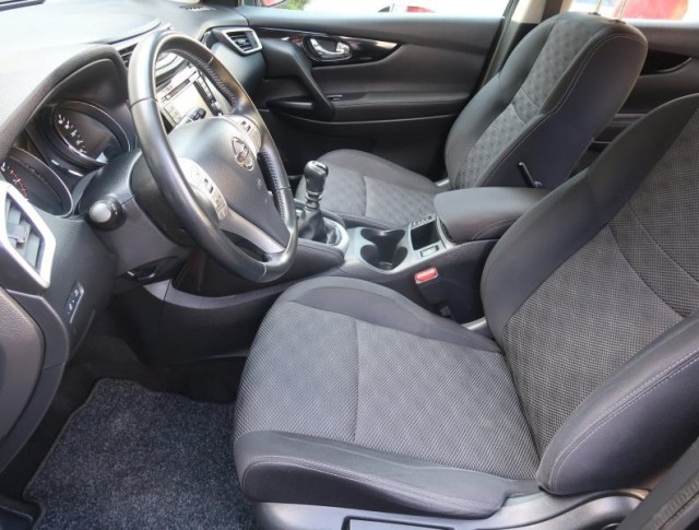 Nissan Qashqai  1.2 DIG-T Acenta