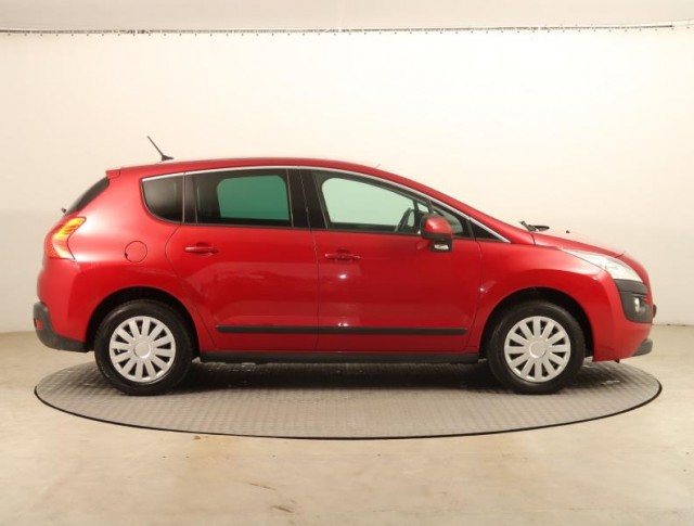 Peugeot 3008  1.6 HDi 