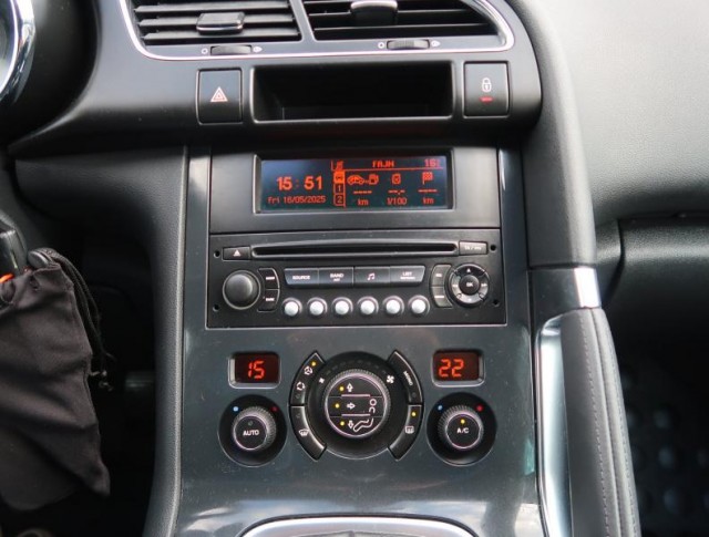 Peugeot 3008  1.6 HDi 