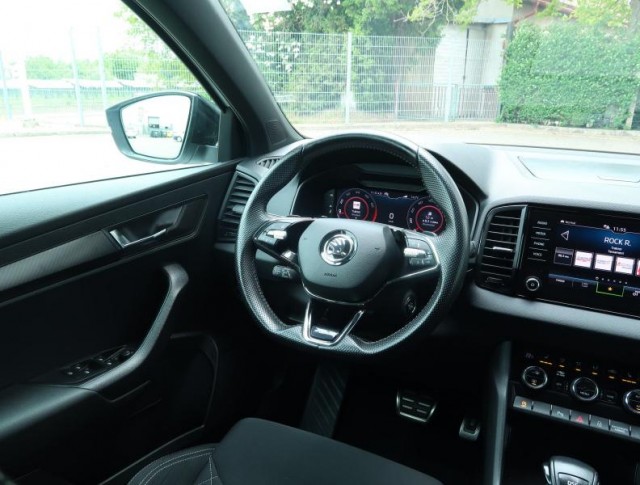 Škoda Karoq  1.5 TSI Sportline