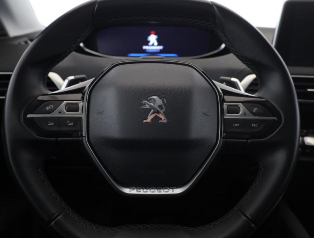 Peugeot 3008  1.2 PureTech 