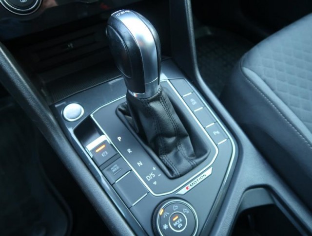 Volkswagen Tiguan  2.0 TDI Comfortline