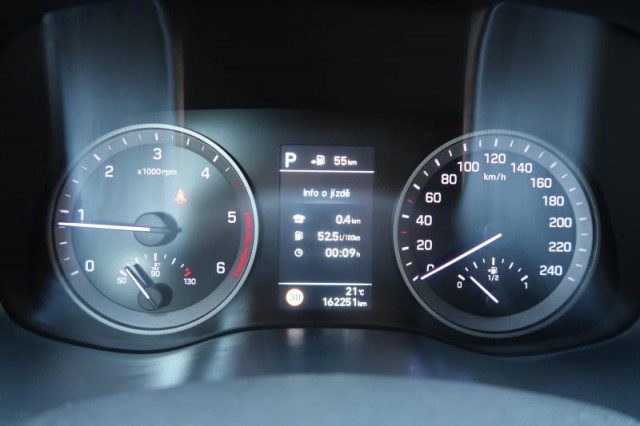 Hyundai Tucson  2.0 CRDi 