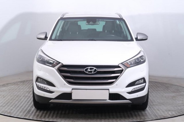 Hyundai Tucson  2.0 CRDi 