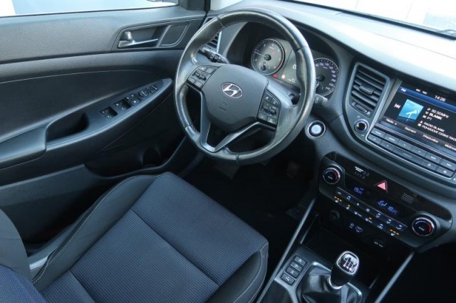 Hyundai Tucson  2.0 CRDi 
