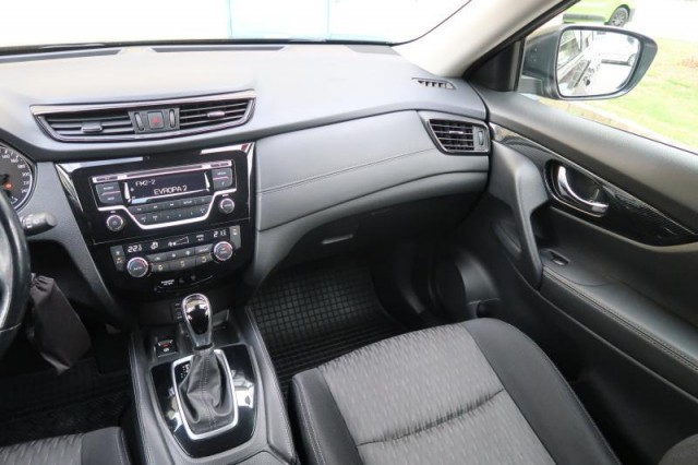 Nissan X-Trail  2.0 dCi Acenta