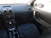 Nissan Qashqai  1.6 