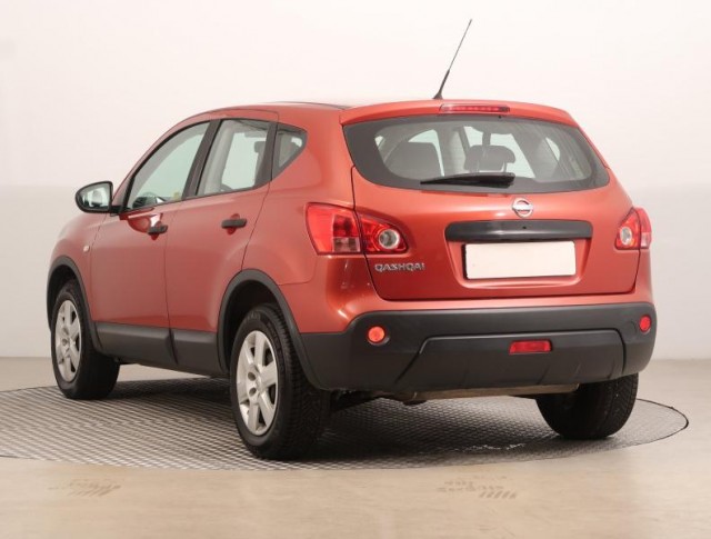 Nissan Qashqai  1.6 