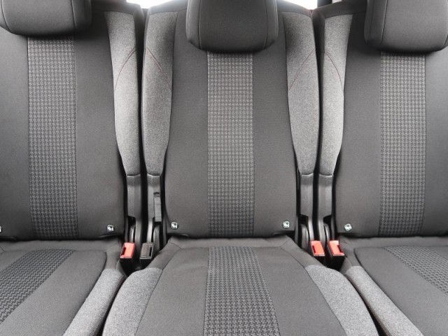 Peugeot 5008  1.5 BlueHDi Active