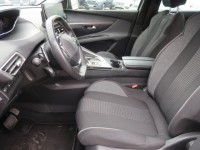 Peugeot 5008  1.5 BlueHDi Active