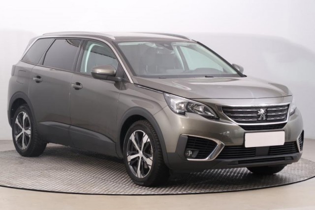 Peugeot 5008  1.5 BlueHDi 