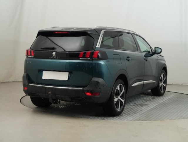 Peugeot 5008  1.5 BlueHDi 