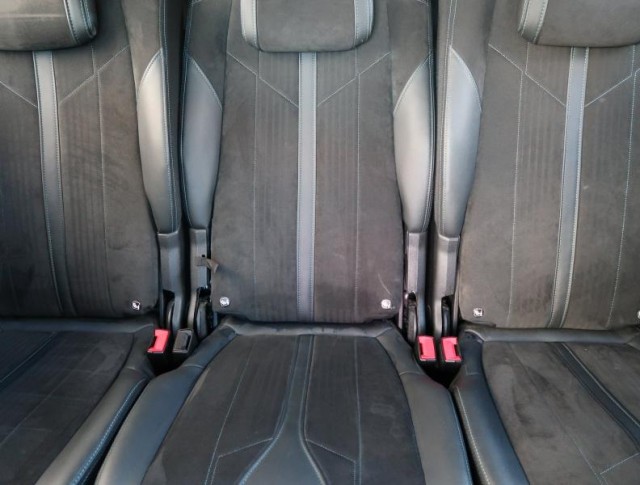 Peugeot 5008  1.5 BlueHDi 