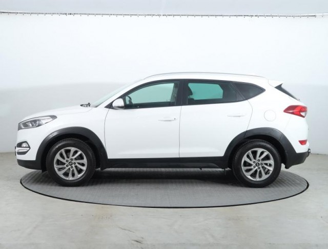 Hyundai Tucson  1.7 CRDi 