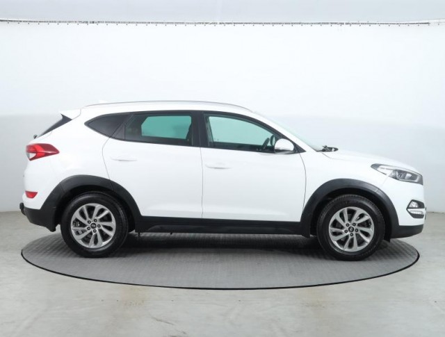Hyundai Tucson  1.7 CRDi 