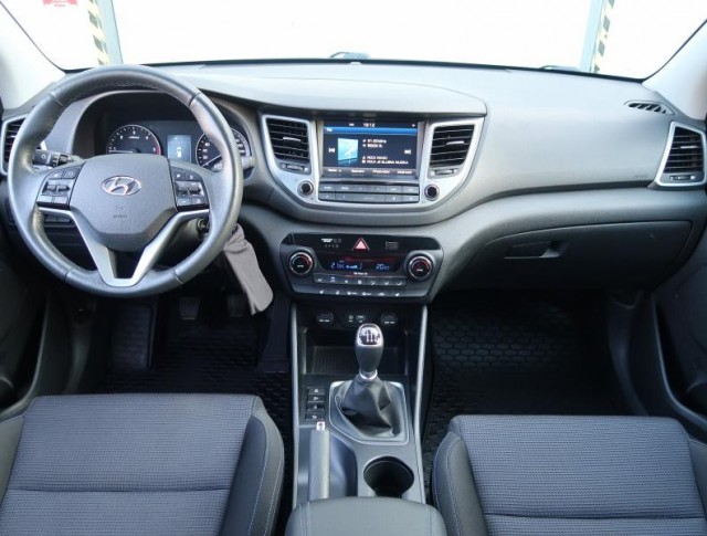 Hyundai Tucson  1.7 CRDi 