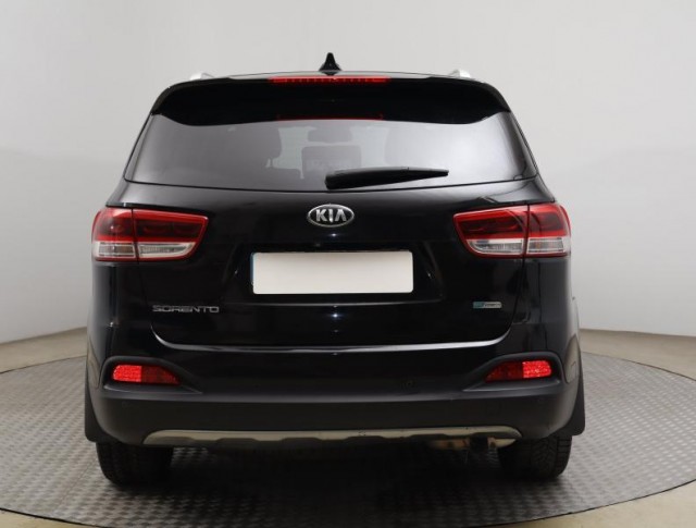 Kia Sorento  2.2 CRDi 